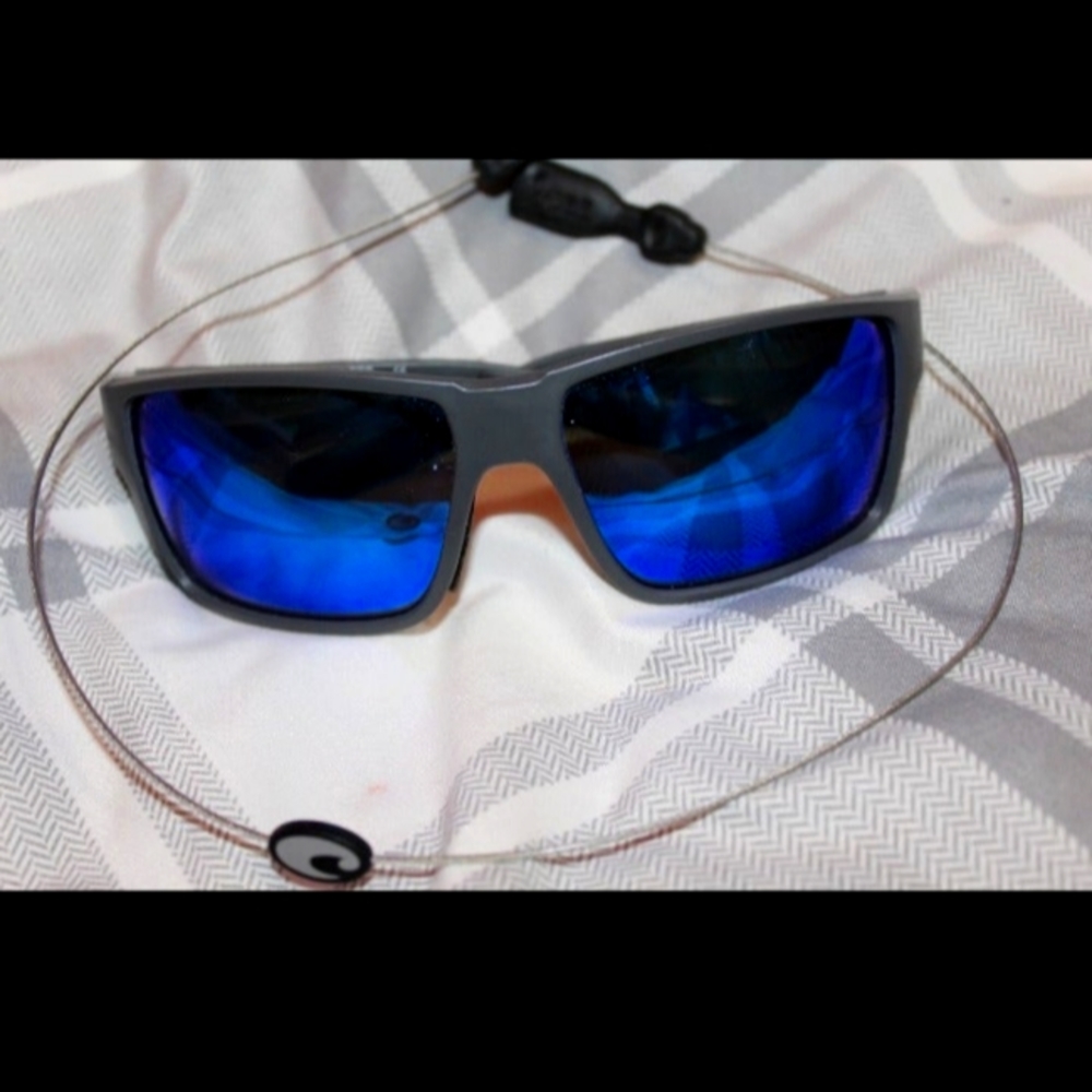 Costa Reefton Pro sunglasses